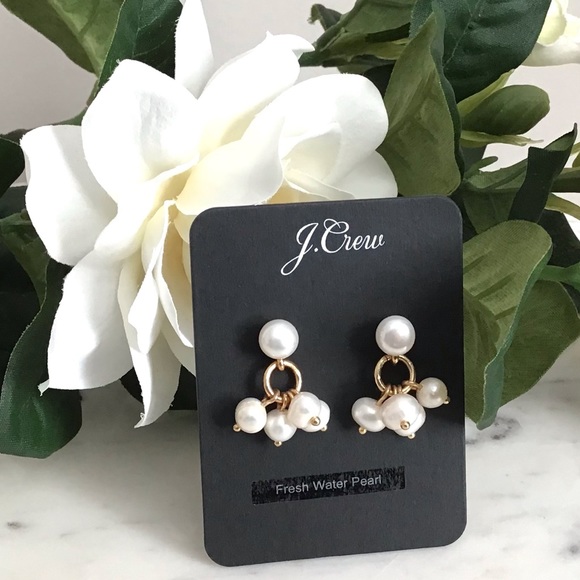 CREW Freshwater Pearl Earrings New With Tag